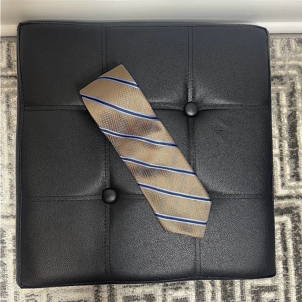 Michael Kors Stripe Tie